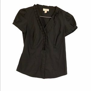 LOFT black short sleeve Ruffle pleat shirt
